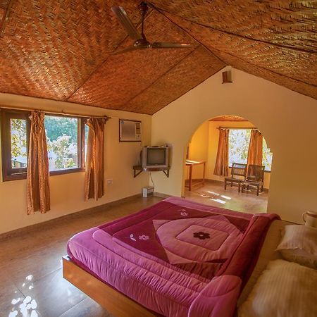 Bagheera Jungle Retreat Resort รามนาการ์ ภายนอก รูปภาพ